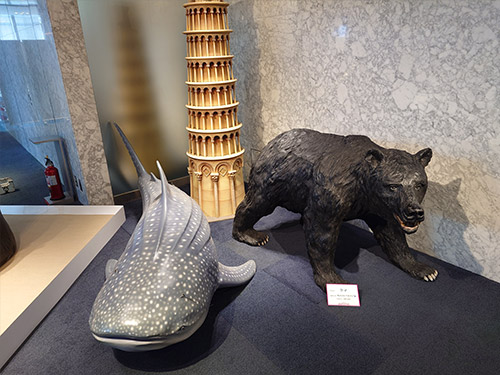 『第2回 フジテレビジュツ博』ジンベエザメ・クマ・塔