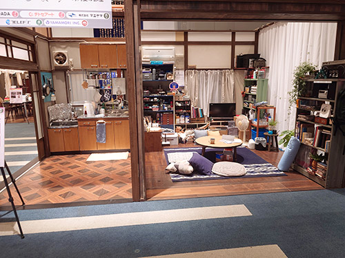 『第2回 フジテレビジュツ博』『海のはじまり』月岡夏（目黒 蓮）のアパートの部屋のセット
