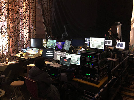 FNS歌謡祭の電飾オペレーションブース