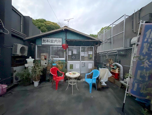 もしもこの世が舞台なら、楽屋はどこにあるのだろう