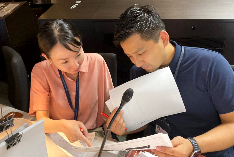 後輩の秀PDにも懇切丁寧にアドバイス