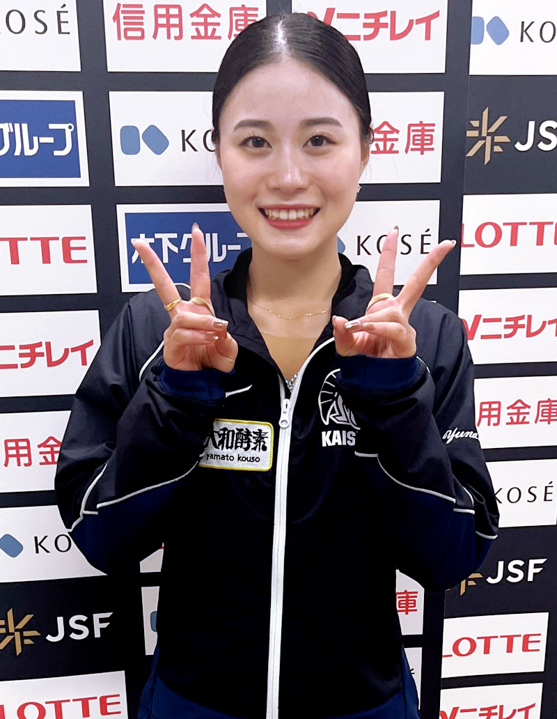 白岩 優奈 Yuna SHIRAIWA